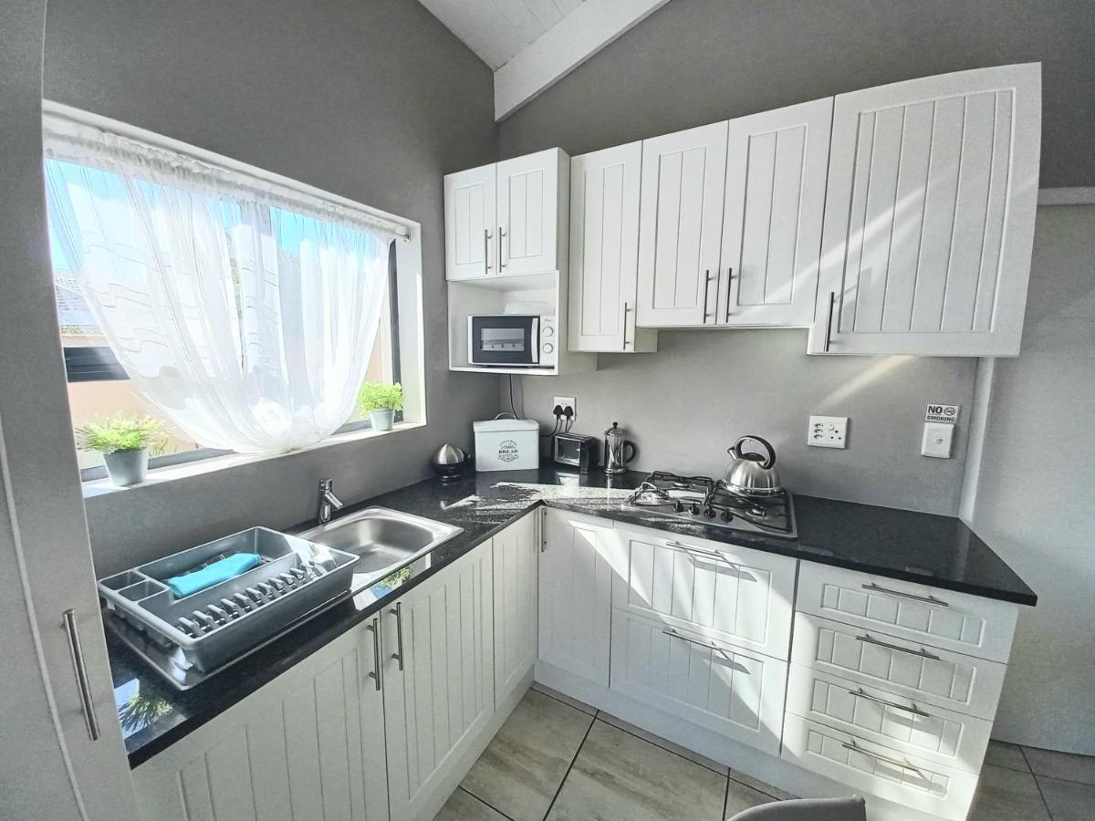 Bel-Posto, Langebaan Villa ภายนอก รูปภาพ